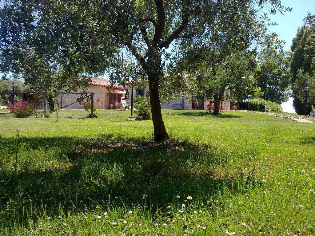 הוילה טרקיניה Casale Dinelli מראה חיצוני תמונה